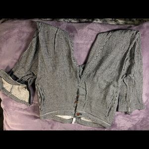 Black and white stripe pants